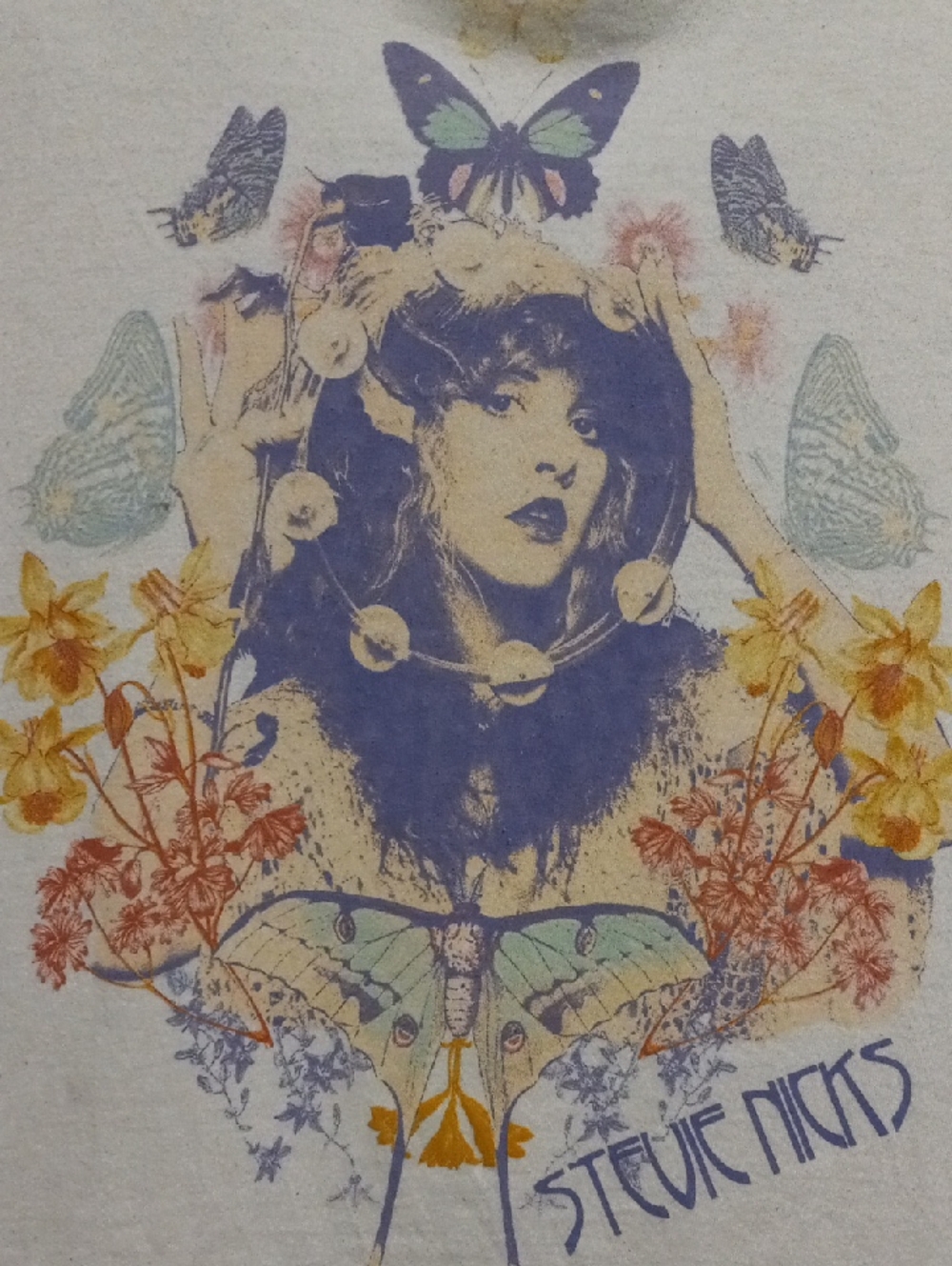 Stevie Nicks Graphic T-shirt Tambourine Floral Butterflies Raw Collar Size M